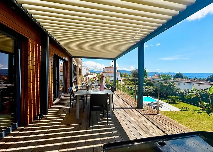 Casamea - Familiale, Piscine Chauffée, Clim Ajaccio (Corsica)