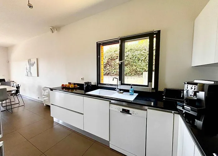 Casamea - Familiale, Piscine Chauffée, Clim * Ajaccio (Corsica)